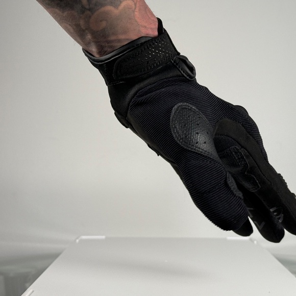 AlpineStars Motorcycle Gloves Large - Picture 4 of 8